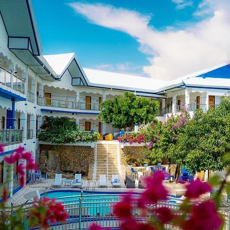 Santiago Cove Hotel And Restaurant Exterior foto