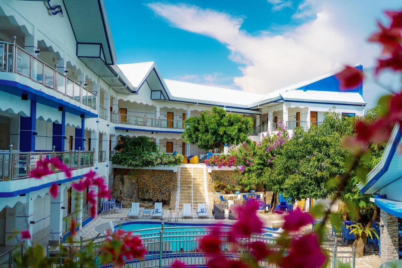 Santiago Cove Hotel And Restaurant Exterior foto